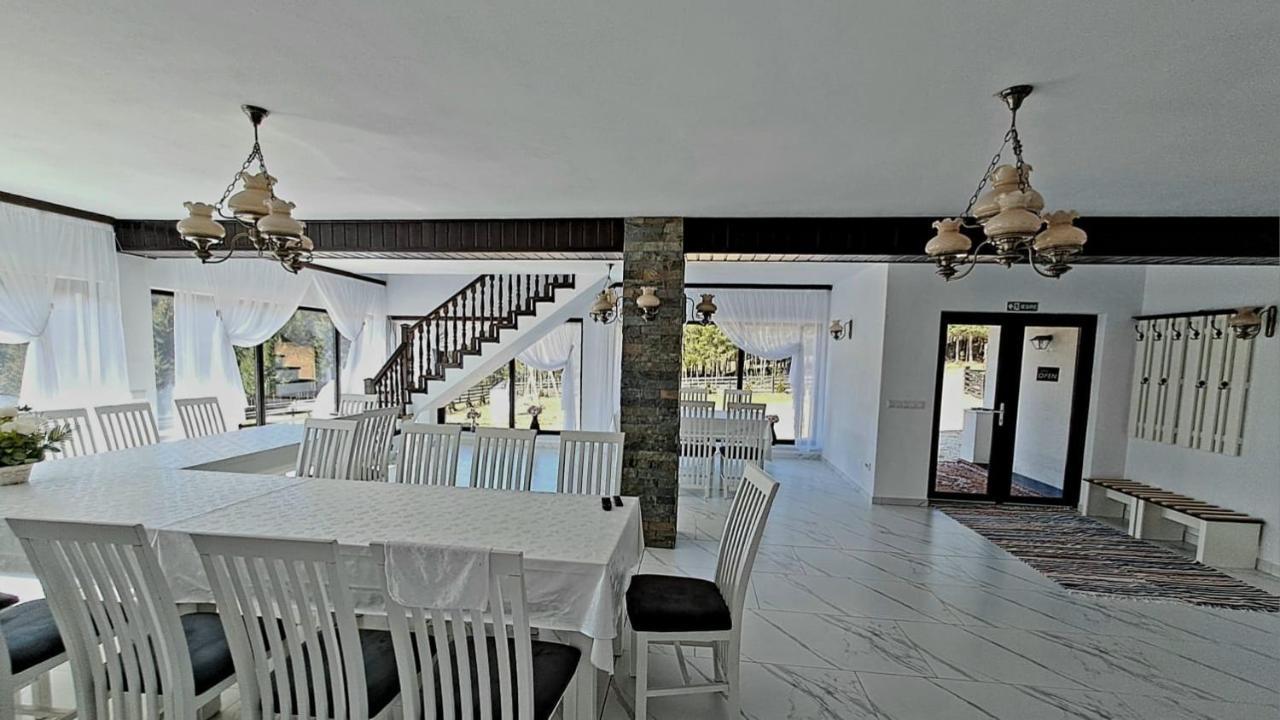 Conacul Muntii Bucovinei Hotel Câmpulung Moldovenesc Екстериор снимка